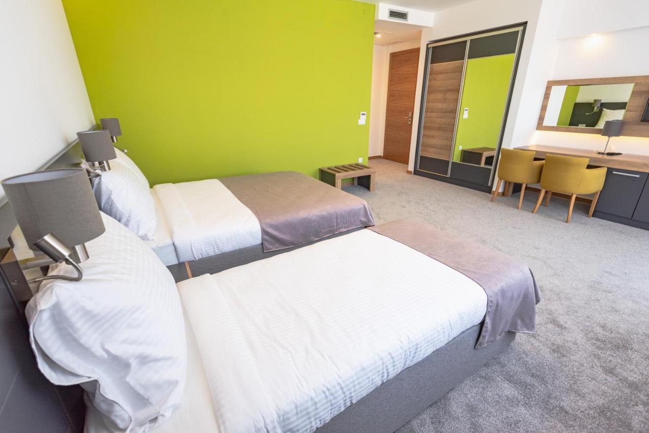 Hotel Stobex Loznica Quarto foto